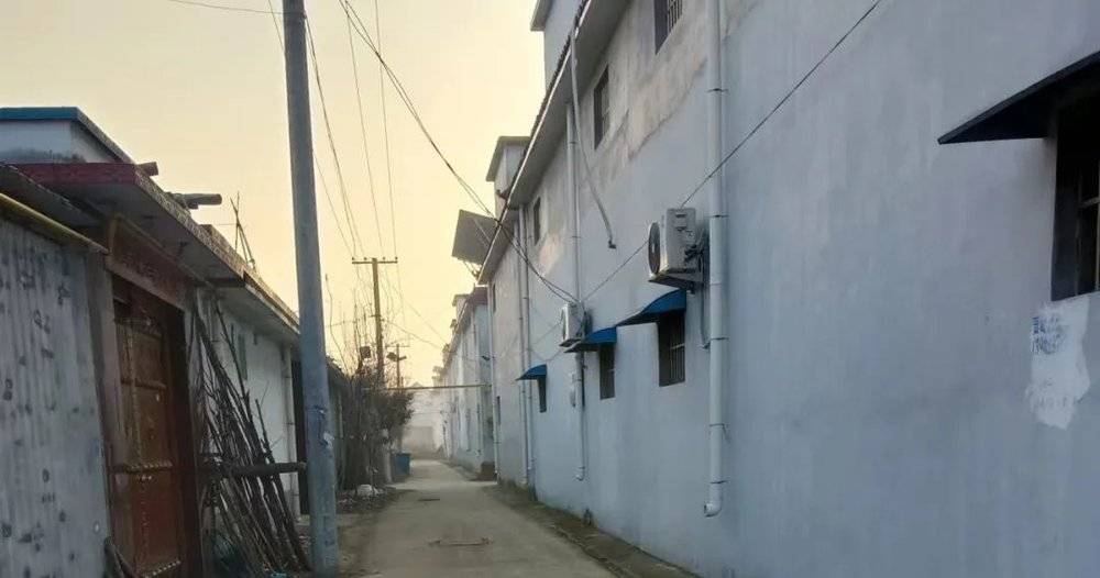第一代农民工困于城市与农村之间(图1)