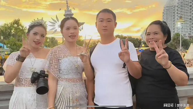 阿彪走高端路线付哥话语很中肯!丈母娘呜出财富小爱遇到帅哥(图1) 阿彪走高端路线付哥话语很中肯!丈母娘呜出财富小爱遇到帅哥(图1)