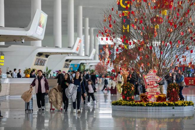民航活力尽显 “飞”出红火开年(图1) 民航活力尽显 “飞”出红火开年(图1)